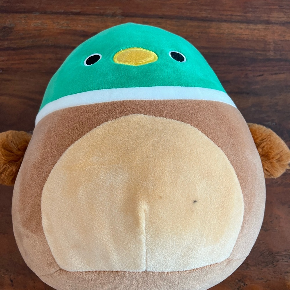 Avery the Duck Squishmallow